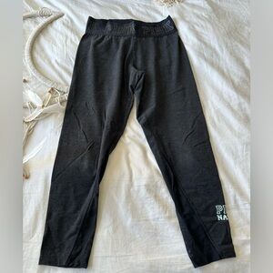 Victoria’s Secret PINK CROPPED LEGGINGS
